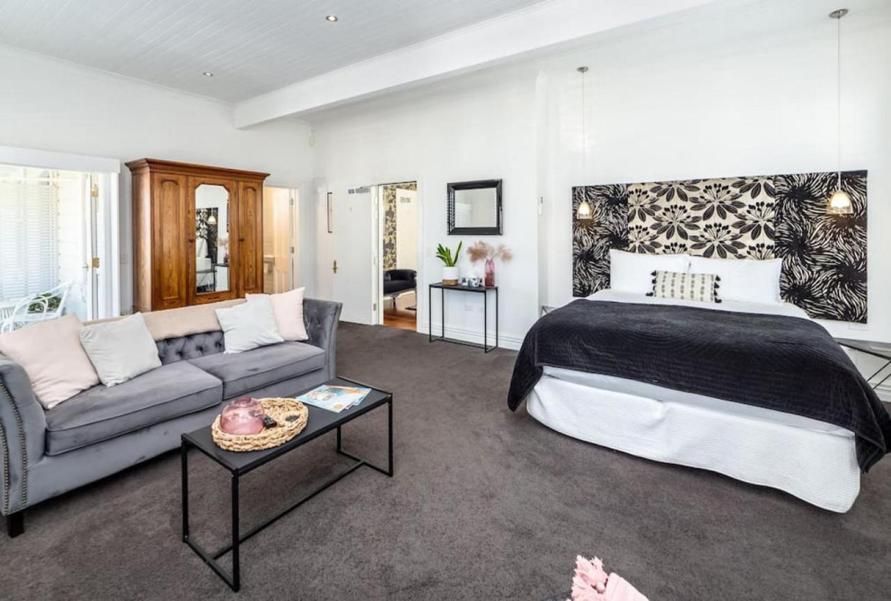 Altitude Studio Apartment มาร์ตินเบรอ ภายนอก รูปภาพ